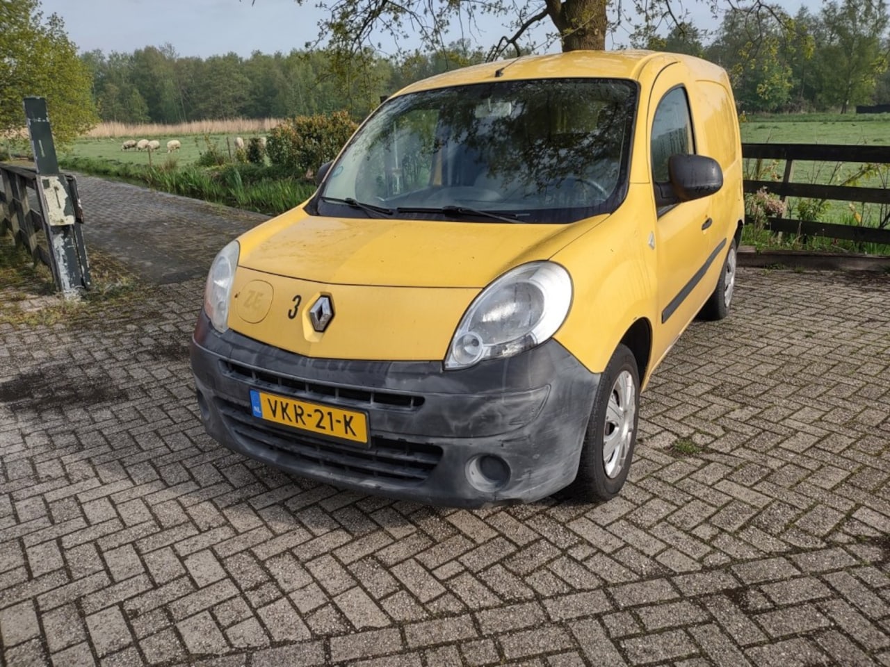 Renault Express - ZE- 22KW Mee Nemer/ Rijd Uitstekend/met APK - AutoWereld.nl
