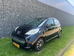 Peugeot 107 - 1.0-12V XS AIRCO DEALER ONDERHOUDEN