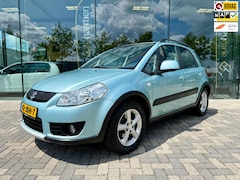 Suzuki SX4 - 1.6i Exclusive, Trekhaak, Climate, KeyLess, Navi