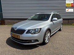 Skoda Superb Combi - 1.8 TSI DSG Elegance Business PANO|LEER|MEMORY