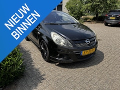 Opel Corsa - 1.6-16V T OPC