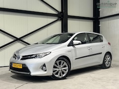 Toyota Auris - 1.8 Hybrid Dynamic Aut. | climate-control | trekhaak |