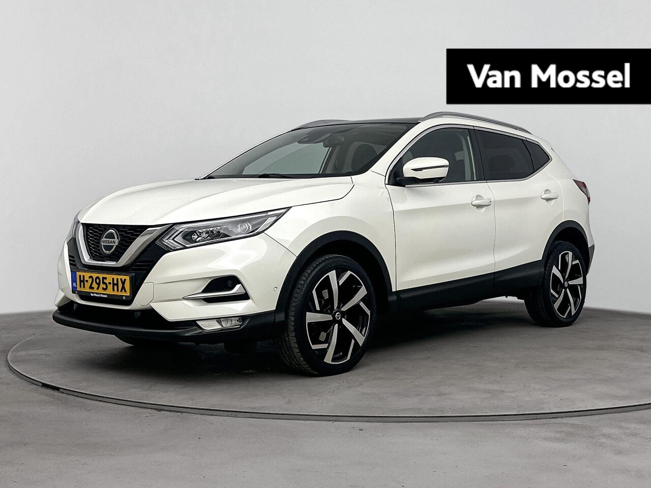Nissan Qashqai - 1.3 DIG-T Tekna | 360 camera | Apple Carplay/Android Auto | Parkeersensoren | Stoelverwarm - AutoWereld.nl