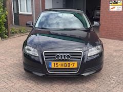 Audi A3 - 1.6 Attraction EERSTE EIGENAAR