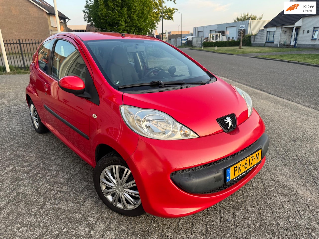 Peugeot 107 - 1.0-12V XR Airco, Nieuwe APK, Toerenteller - AutoWereld.nl