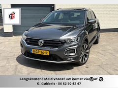 Volkswagen T-Roc - 2.0 TSI 4Motion R-Line / Pano /Cam /Virtual /Beats