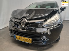 Renault Clio Estate - 0.9 TCe Night&Day - Airco - Frontschade
