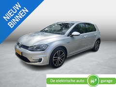 Volkswagen Golf - 1.4 TSI GTE | trekhaak | Navi | DAB |