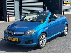 Opel Tigra TwinTop - 1.8-16V Cosmo, Airco, NAP, Cabrio