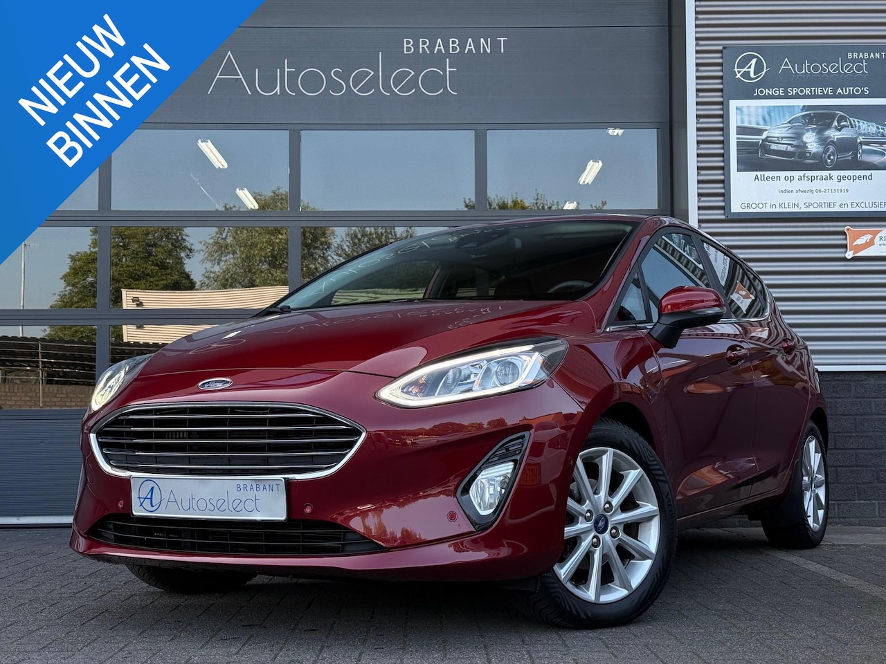 Ford Fiesta - 1.0 EcoBoost Titanium Automaat Navi LED - AutoWereld.nl