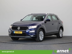 Volkswagen T-Roc - 1.0 TSI Style | 17 inch Velgen | Climate Control | Navigatie | Parkeersensoren voor en ach