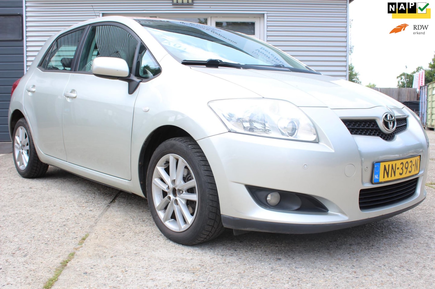 Toyota Auris - 1.6-16V Luna Business Automaat, 5-deurs, trekhaak, nieuwe apk, boekjes, lm-velgen met all- - AutoWereld.nl