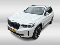 BMW iX3 - High Executive 80 kWh / Trekhaak / Panoramadak / 360Camera / Head-up / 20'' / Leder / Harm