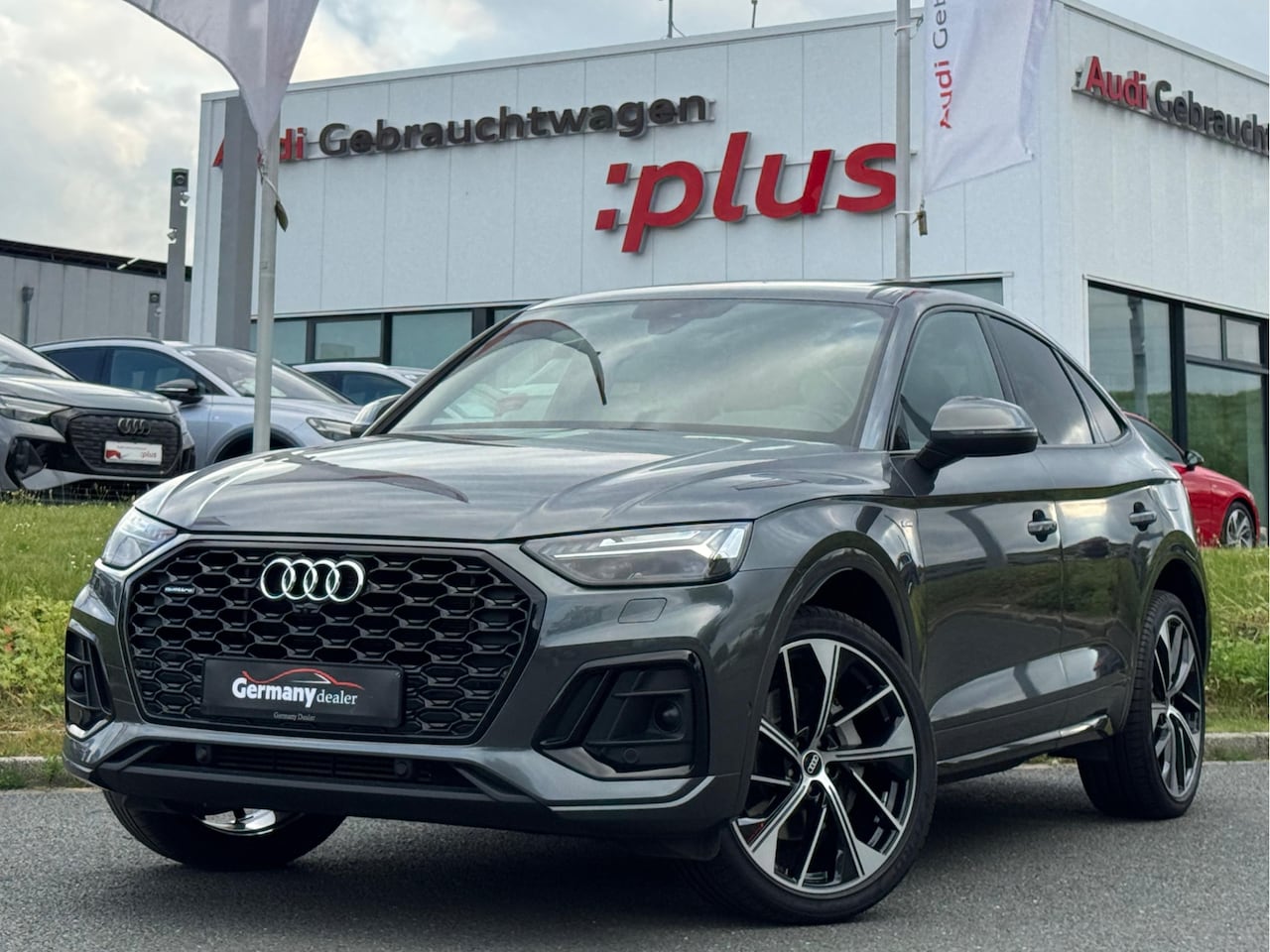 Audi Q5 Sportback - 50 TFSI e quattro S edition Pano Matrix-LED B&O Lane Assist Trekhaak - AutoWereld.nl