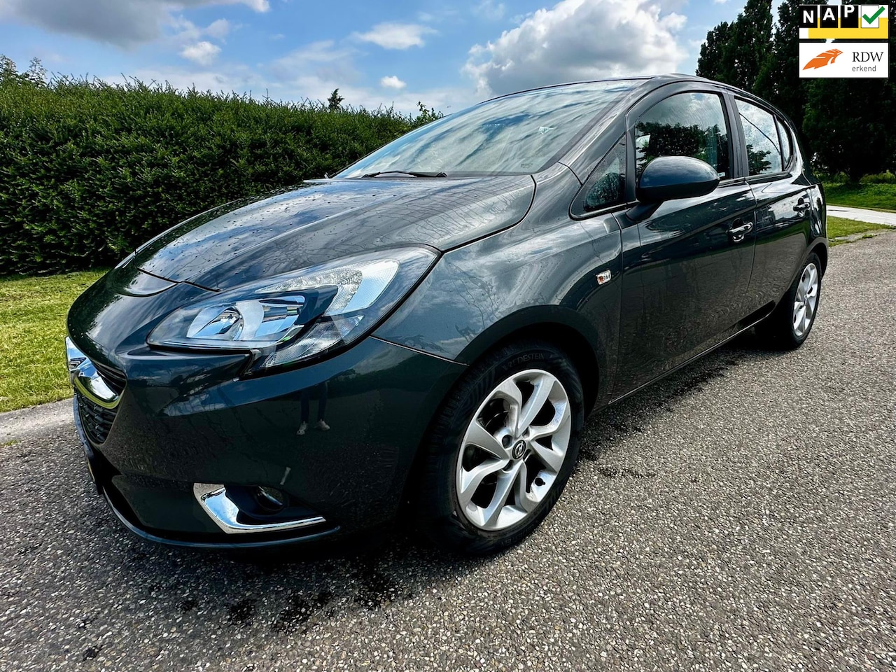 Opel Corsa - 1.4 Online Edition 1.4 Online Edition, Airco, Cruise C., Tel.verbinding, APK. - AutoWereld.nl