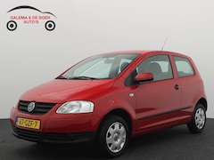 Volkswagen Fox - 1.2 Trendline GOED ONDERHOUDEN / NIEUWE APK 06-2026 / AUX