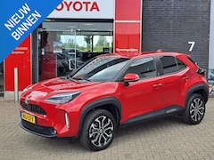 Toyota Yaris Cross - 1.5 Hybrid Dynamic NAVIGATIE ACHTERUITRIJCAMERA PARKEERSENSOREN