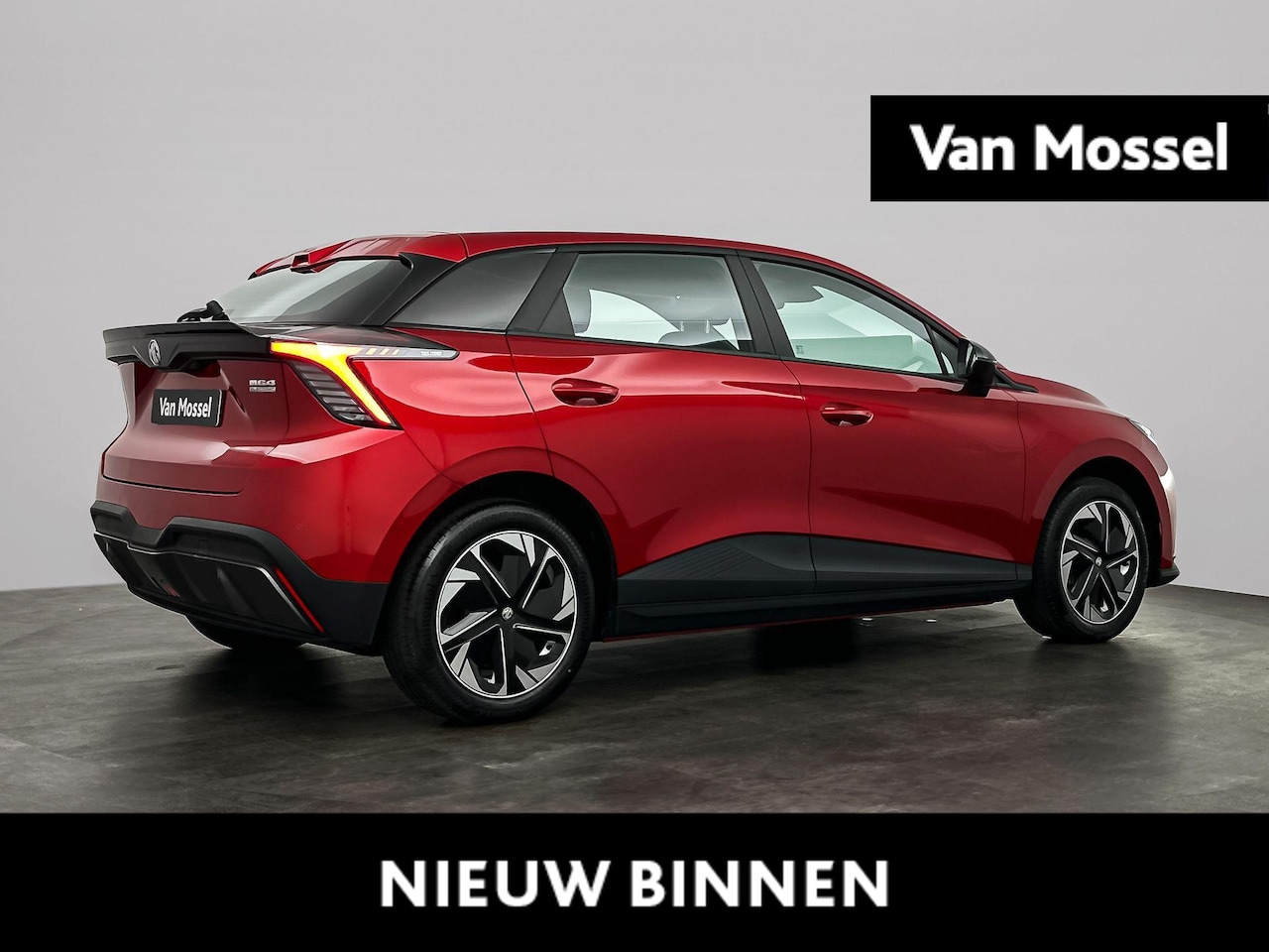 MG MG4 Electric - Standard 51 kWh Super Voordeel – OP = OP - 7 jaar garantie – Rijklaar – Boek je afspraak - AutoWereld.nl