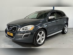 Volvo XC60 - 3.0 T6 AWD R-Design NL-AUTO / PANO / ACC