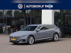 Volkswagen Arteon - 1.4 TSI eHybrid R-Line Business 157PK / 115kW DSG, Panoramadak, wegklapbare trekhaak, acht