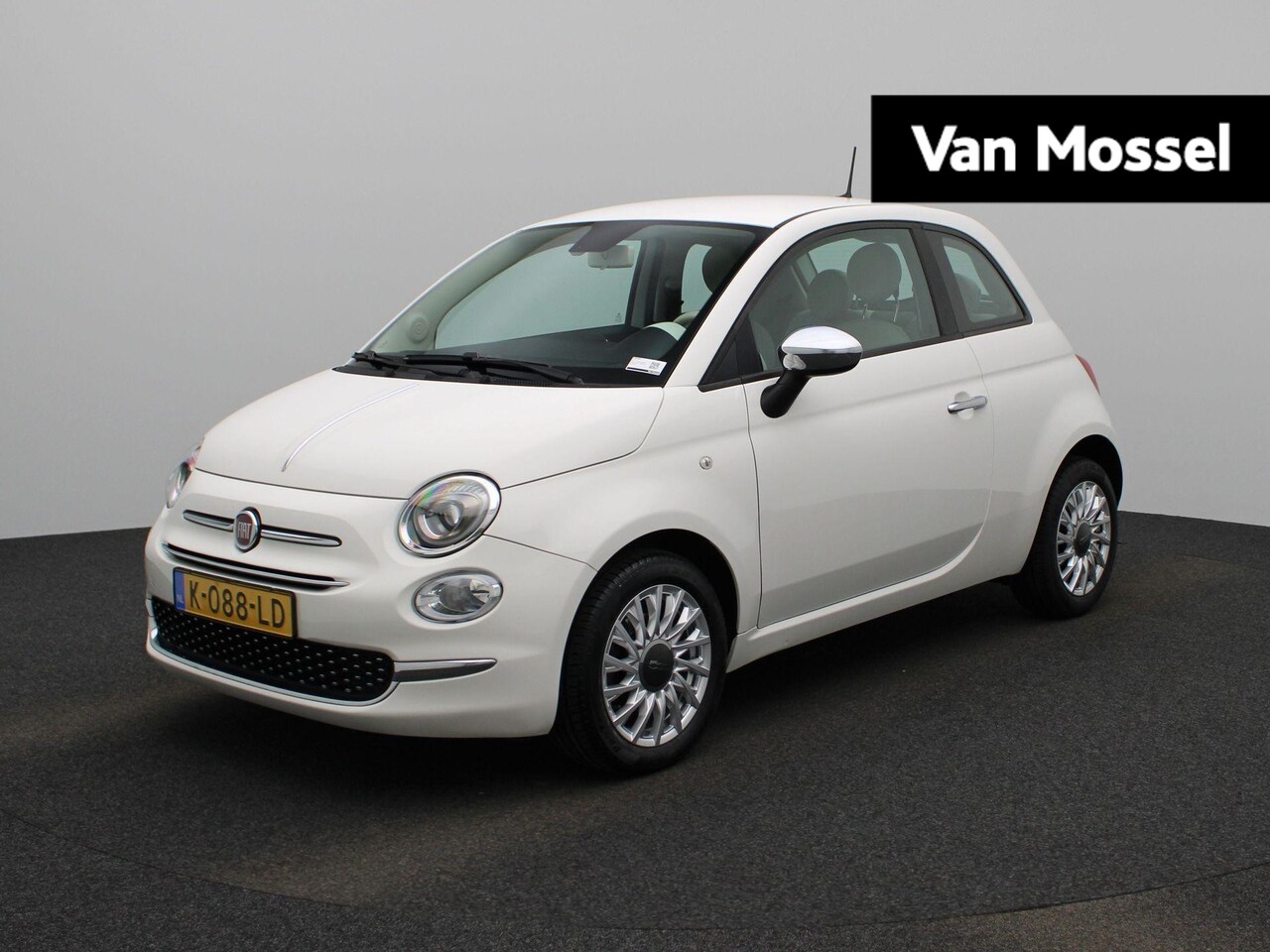 Fiat 500 - 1.0 Hybrid Lounge | Airco | Parkeersensoren | Bluetooth Telefonie | Lichtmetalen Velgen | - AutoWereld.nl