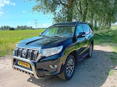 Toyota Land Cruiser Challenger - 2.8 D-4D-F High Roof Blind Van