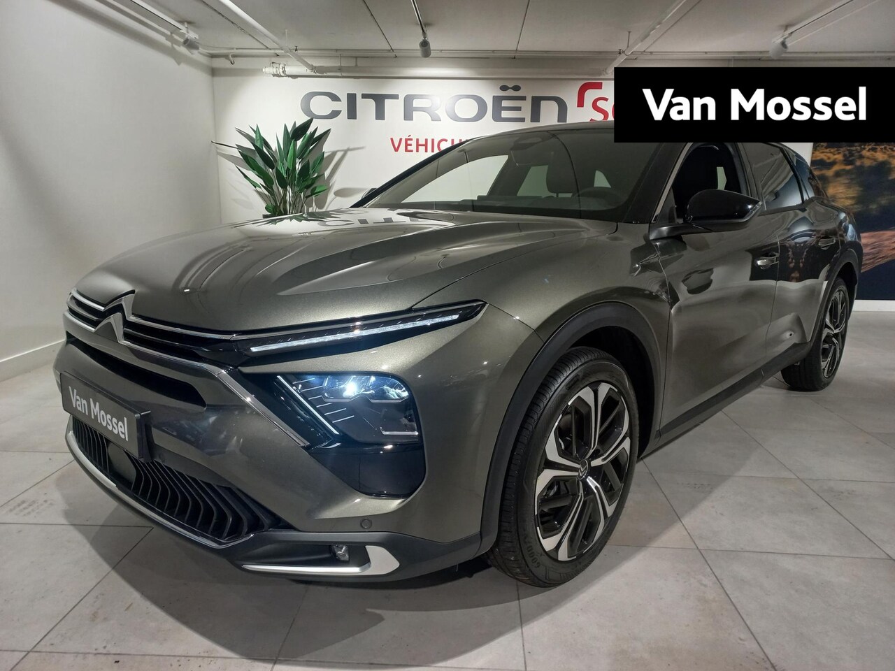 Citroën C5 X - PureTech 130 S&S EAT8 Business Plus - AutoWereld.nl