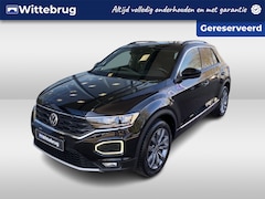 Volkswagen T-Roc - 1.5 TSI 150pk DSG Sport / Panorama dak / virtual cockpit / Side Assist / Full Led / Elect.
