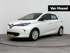Renault Zoe - R90 Life 41 kWh | Incl. Koopaccu | PDC Achter | Licht- & Regensensor | Full-Map Navigatie