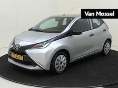 Toyota Aygo - 1.0 VVT-i x-now | Airco | metallic lak