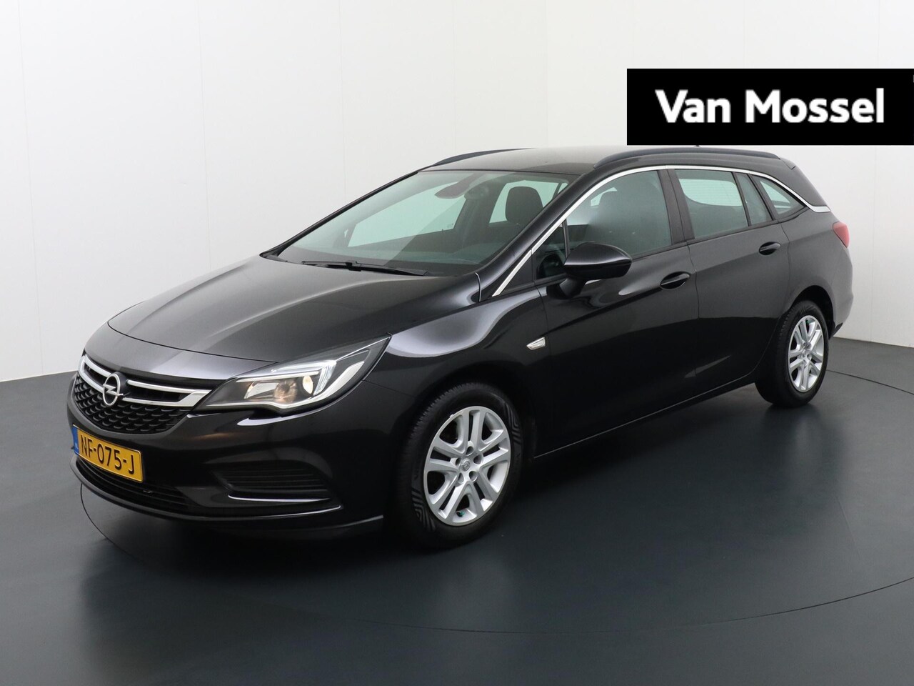 Opel Astra Sports Tourer - 1.0 Edition | Cruise control | LM velgen - AutoWereld.nl