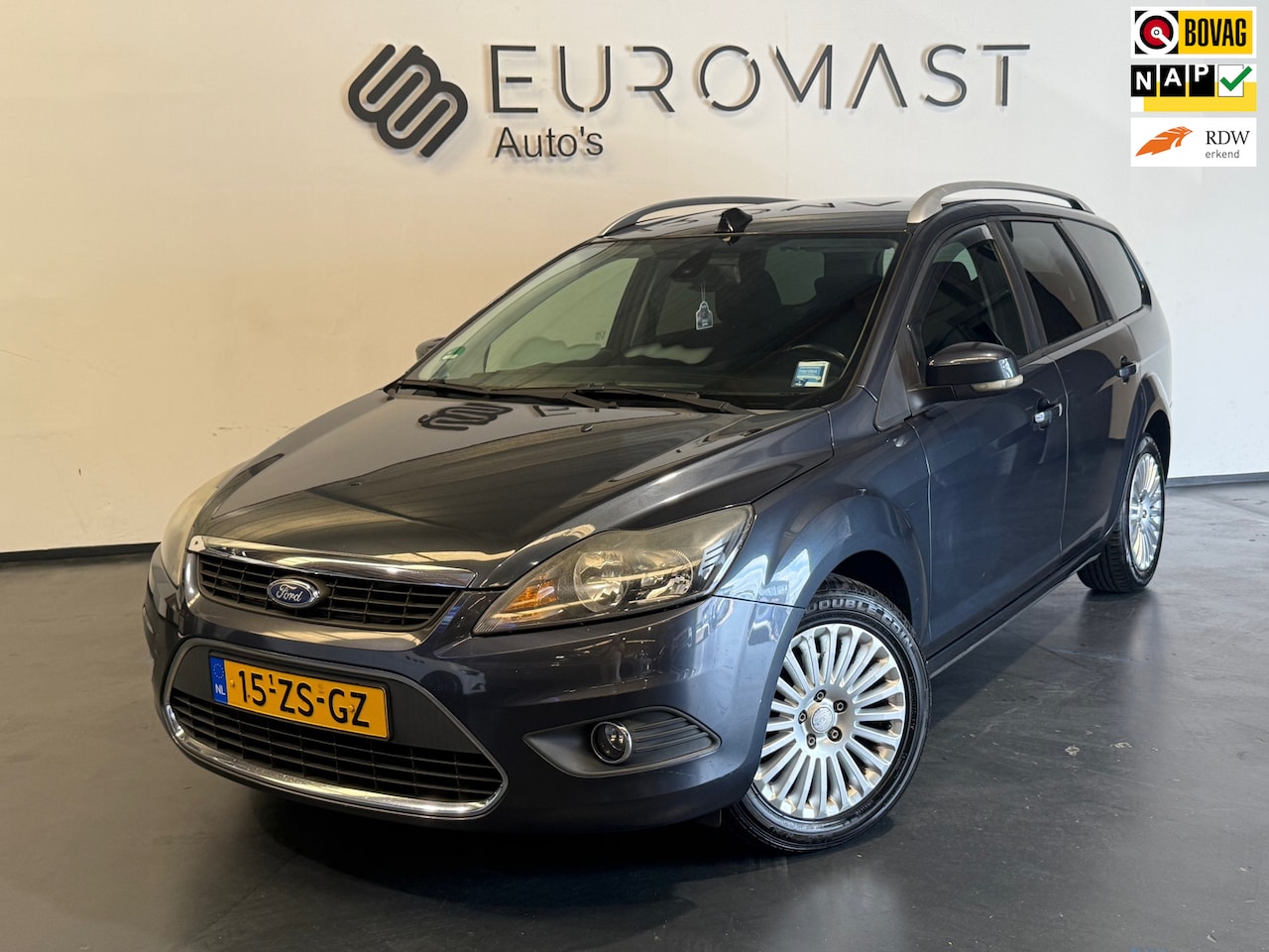 Ford Focus Wagon - 1.6 Titanium Airco Cruise Pdc Navi Nieuwe Apk - AutoWereld.nl