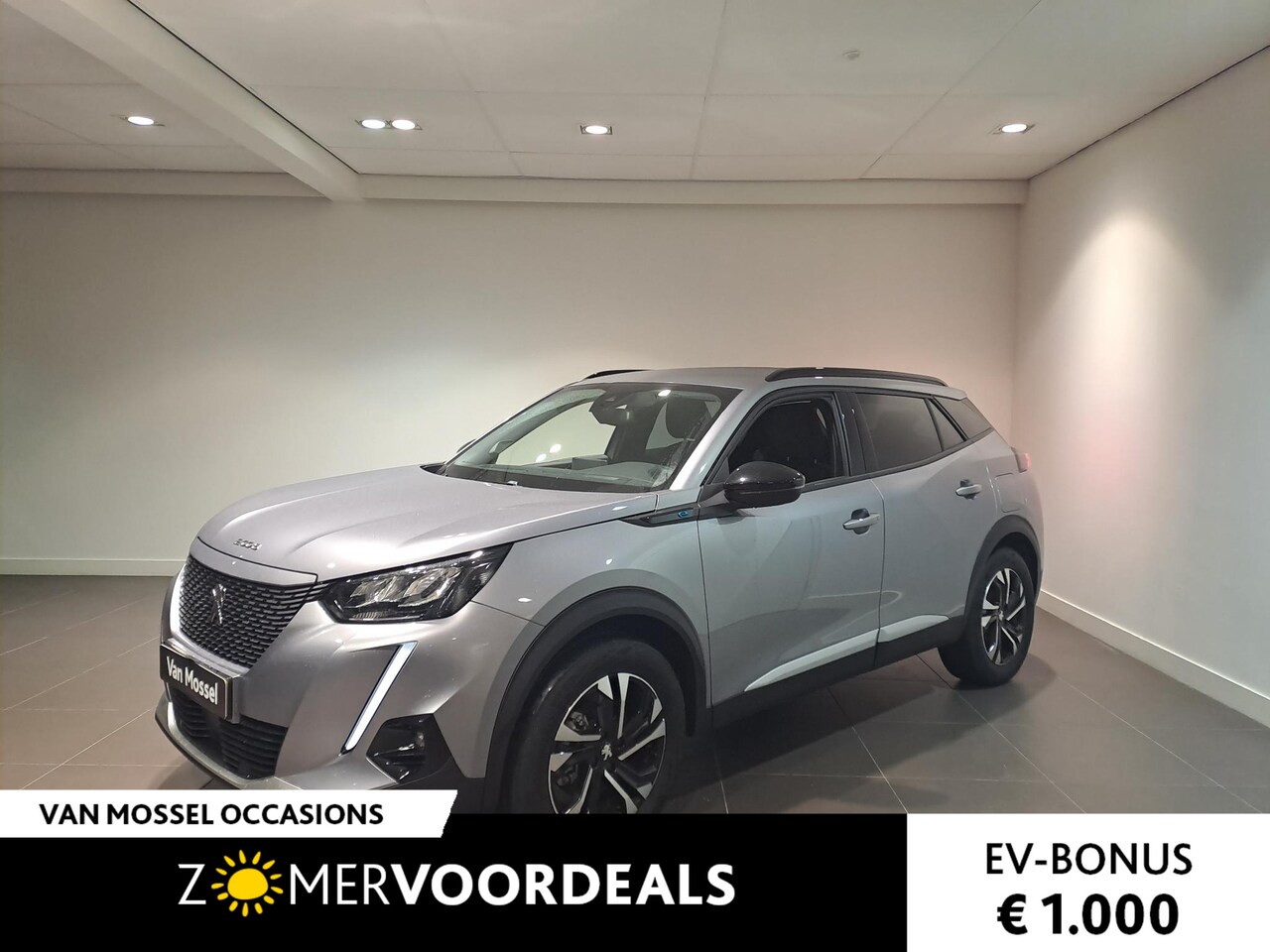 Peugeot e-2008 - EV Allure Pack 50 kWh | Camera | Climate control | Apple Carplay/Android Auto - AutoWereld.nl