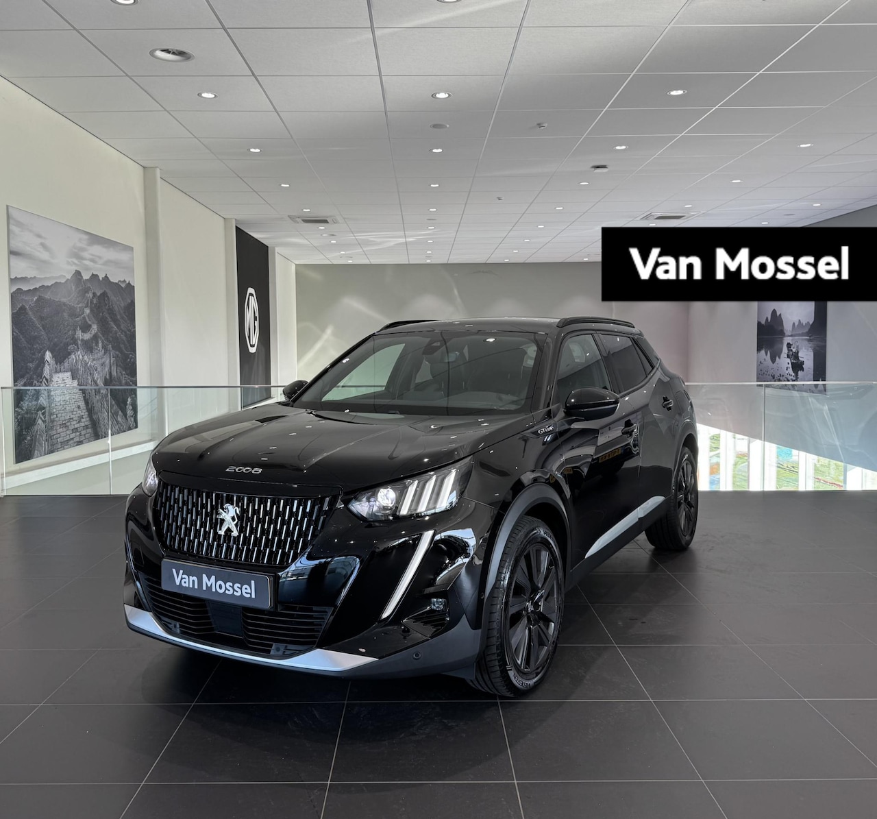 Peugeot 2008 - 1.2 PureTech GT-Line | Een Auto met alles erop en eraan! | Licht metalen velgen | Apple en - AutoWereld.nl