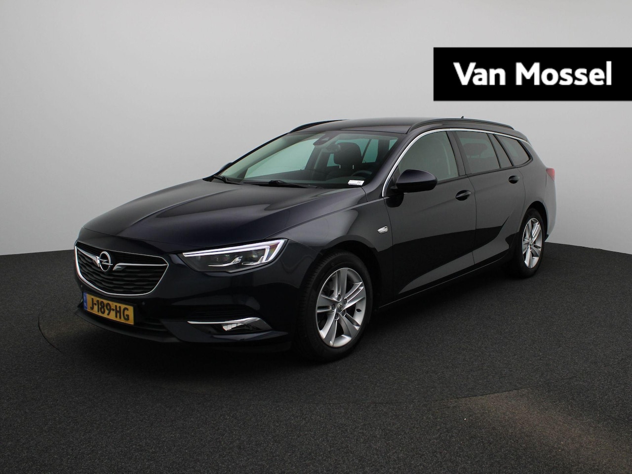 Opel Insignia Sports Tourer - 1.5 Turbo Business | Navigatie | Climate control | Trekhaak - AutoWereld.nl