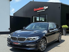 BMW 5-serie Touring - 520i Luxury Line Imperialblau