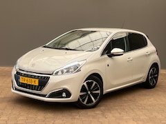 Peugeot 208 - 1.2 PureTech Tech Edition Camera | 16'' Lichtmetaal | Trekhaak | Clima | Cruise | Navigati