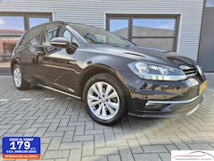 Volkswagen Golf - 1.0 APPLE CARPLAY ADAPTIVE CRUISE CAMERA NAP