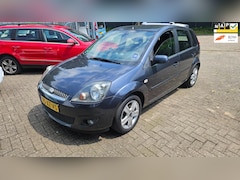 Ford Fiesta - 1.6-16V Futura/5-deurs/klima/APK:06-2026