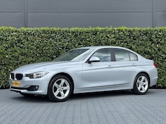 BMW 3-serie - 320i Executive, NIEUW MODEL, NL AUTO, NAP, CAMERA, CRUISE, NAVI, ECC-AIRCO, KEYLESS, LICHT