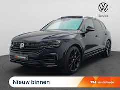 Volkswagen Touareg - 3.0 TSi eHybrid 4MOTION R 463PK DSG Panoramadak, trekhaak, 360 gr. camera, leder, NightVis