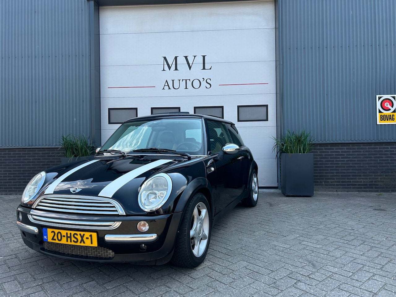 MINI Cooper - Mini 1.6 Chili / apk /panorama / airco - AutoWereld.nl