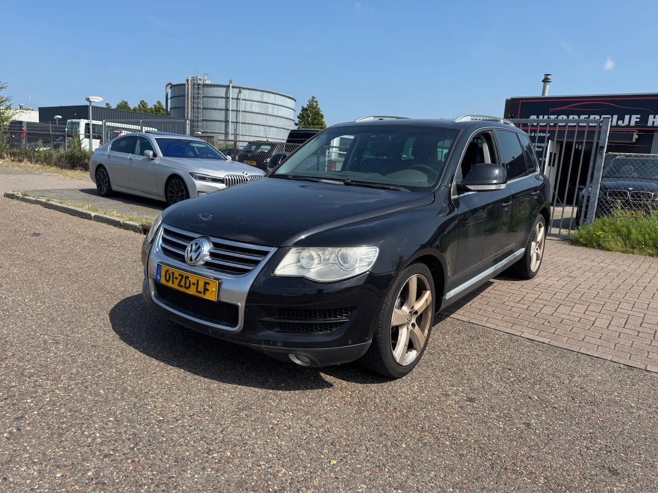 Volkswagen Touareg - 3.0 V6 TDI Highline XENON/NAVI - AutoWereld.nl