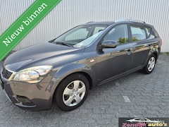 Kia Cee'd Sporty Wagon - 1.6 CRDi X-tra