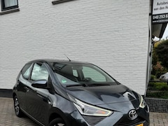 Toyota Aygo - 1.0 VVT-i x-clusiv