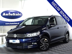 Volkswagen Touran - 1.5 TSI DSG Highline 7p 1eEIG ACC CARPLAY DAB CAMERA '19