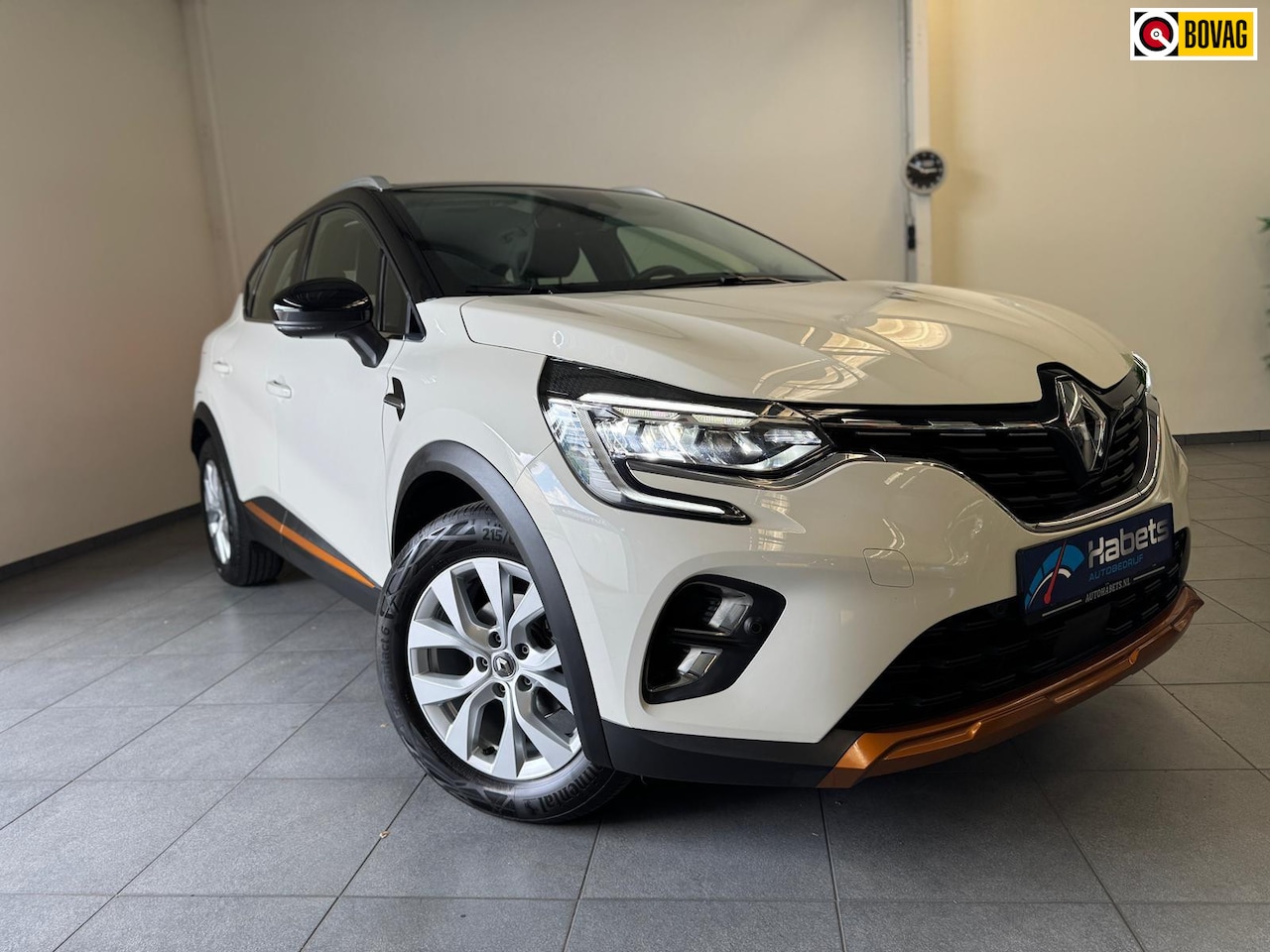 Renault Captur - 1.3 TCe Intens Automaat / Led /Navi / carplay / camera / stuurverw /adapt.cruisc, / Hillho - AutoWereld.nl