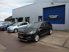 Opel Grandland X - 1.2 Turbo Business Executive Automaat