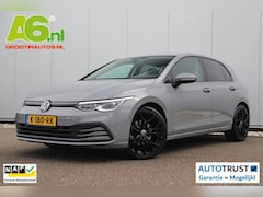Volkswagen Golf - 1.0 eTSI Life Business Automaat 18 inch LMV Virtual Sportstoelen Navigatie Camera Sfeerver