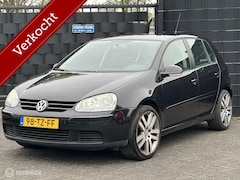 Volkswagen Golf - 1.6 fsi